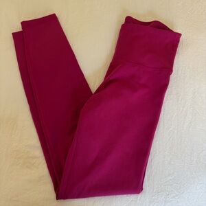 Old Navy Active Magenta Leggings